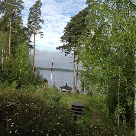 Holiday Victoria Svartbäck